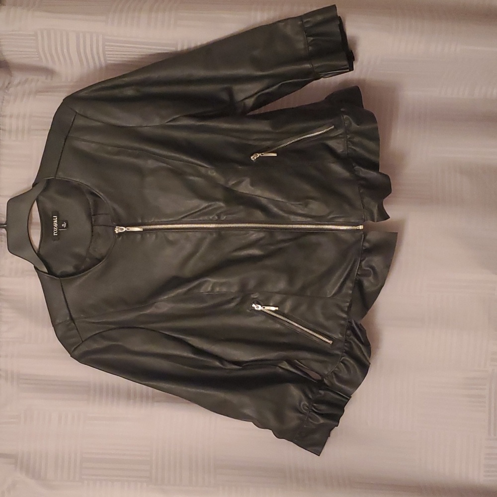 Black Faux Lether Peplum Jacket